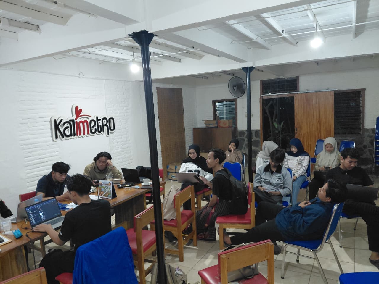 Mantapkan Tata Kelola Organisasi Jelang RTAR, PMII Rayon "Kawah" Chondrodimuko Gelar Pelatihan Administrasi